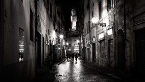 Florence at night facing the Palazzo Vechio