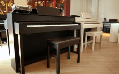 How to Choose Between Renting vs Purchasing a Piano From a Store